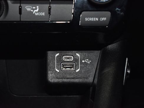 Used 2022 Jeep Compass Latitude AWD/4WD image 28
