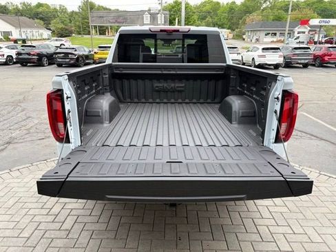 New 2026 GMC Sierra 1500 Denali AWD/4WD image 10