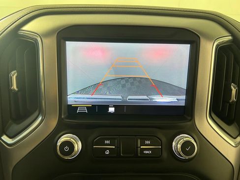 Used 2019 GMC Sierra 1500 SLE w/ SLE Value Package AWD/4WD image 25