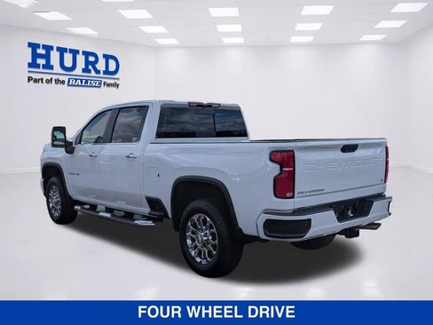 New 2026 Chevrolet Silverado 2500 LT w/ Z71 Chrome Sport Edition AWD/4WD image 6