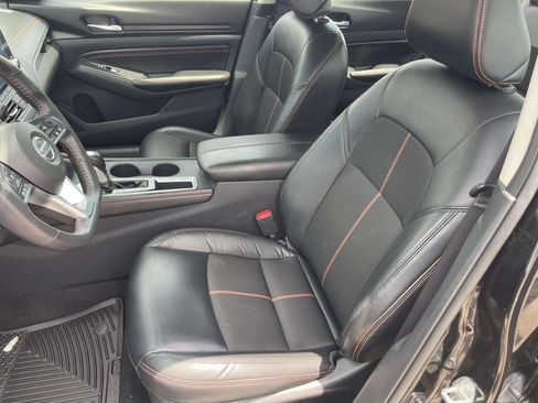 Used 2022 Nissan Altima 2.5 SR FWD image 34
