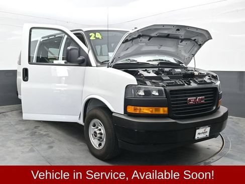 Used 2024 GMC Savana 2500 LS w/ Driver Convenience Package RWD image 39