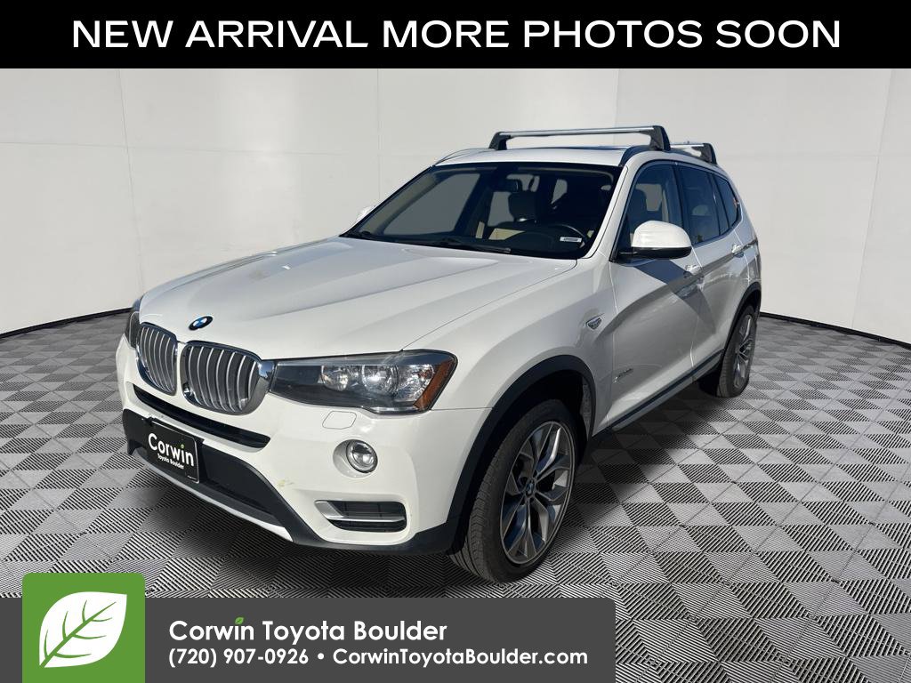 Used 2017 BMW X3 xDrive28i AWD/4WD image 3