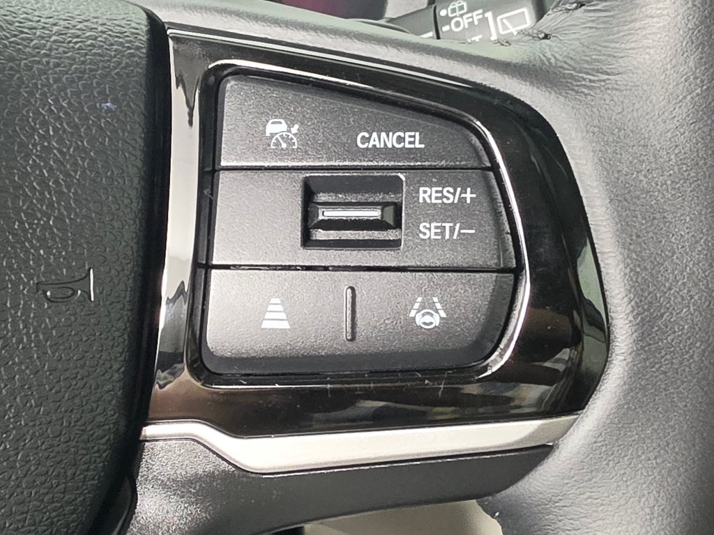 Used 2025 Honda Odyssey EX-L image 24