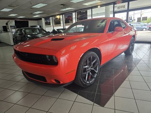 Used 2023 Dodge Challenger SXT w/ Blacktop Package RWD image 2