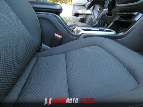 Used 2018 Chevrolet Colorado LT RWD image 30