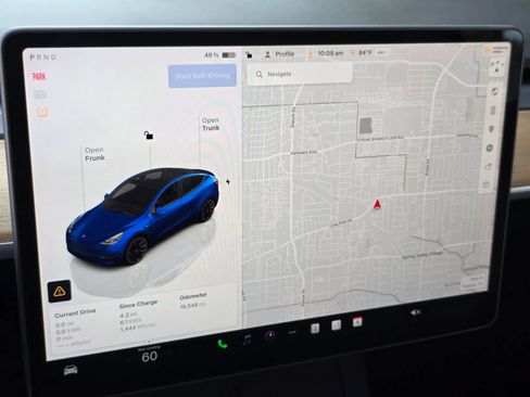 Used 2024 Tesla Model Y Long Range AWD/4WD image 18