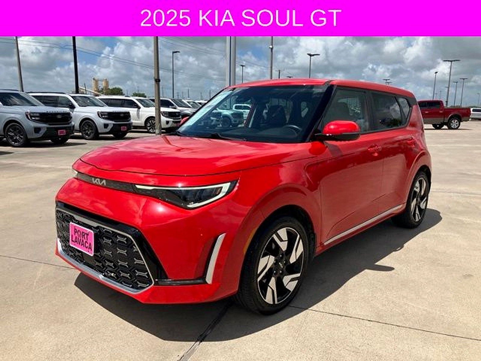 Used 2025 Kia Soul GT-Line w/ GT-Line Technology Package FWD image 3
