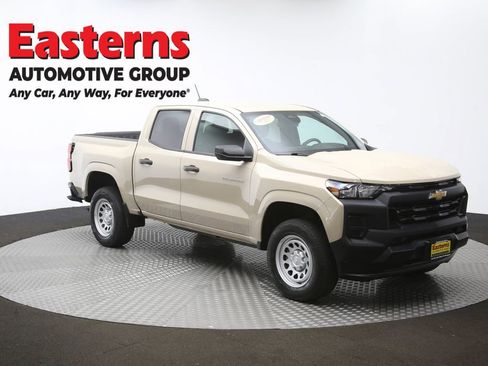 Used 2023 Chevrolet Colorado W/T RWD image 47