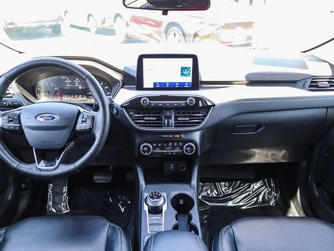 Used 2021 Ford Escape SEL AWD/4WD image 16
