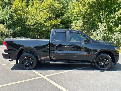 Used 2022 RAM 1500 Big Horn AWD/4WD image 6