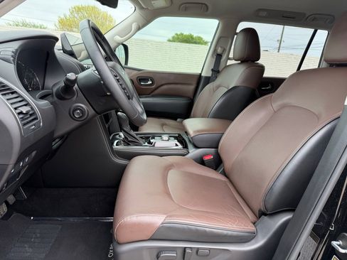 Used 2023 INFINITI QX80 Premium Select w/ Cargo Package AWD/4WD image 20