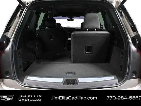 Certified 2022 Cadillac XT6 Premium Luxury w/ Technology Package image 31