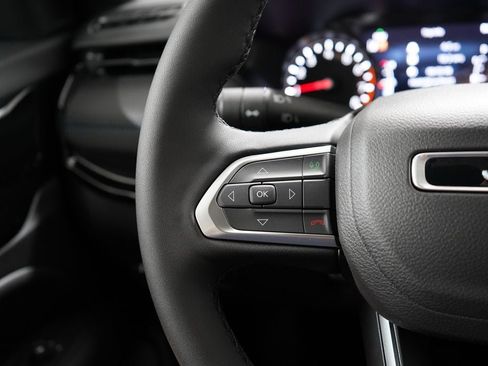 New 2026 Jeep Compass Latitude AWD/4WD image 19