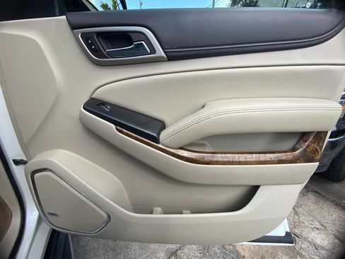 Used 2016 GMC Yukon XL Denali w/ Open Road Package AWD/4WD image 20