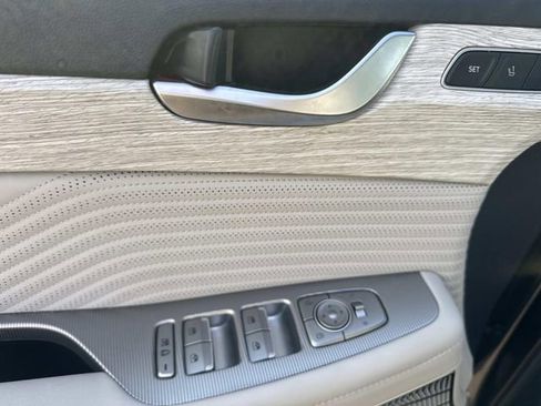 Used 2024 Hyundai Palisade Calligraphy image 26