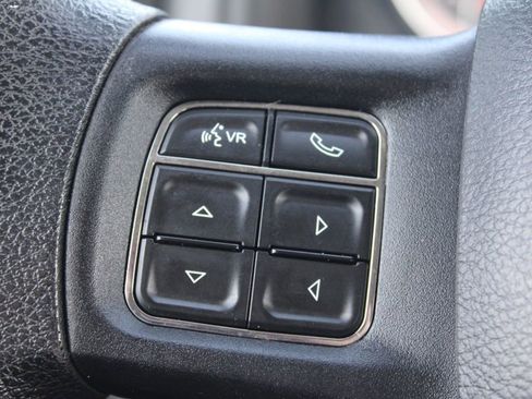 Used 2016 RAM 1500 Classic SLT image 24