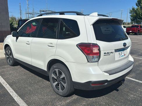 Used 2017 Subaru Forester 2.5i Premium w/ All-Weather Package AWD/4WD image 7