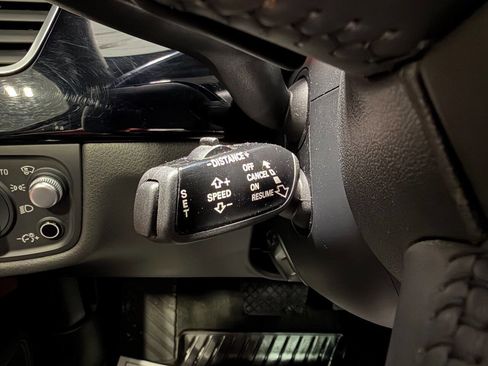 Used 2017 Audi A8 L 4.0T w/ Driver Assistance Package image 51