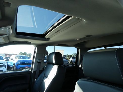 Used 2017 GMC Sierra 1500 SLT image 29