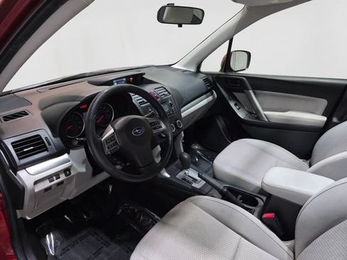 Used 2015 Subaru Forester 2.5i Premium AWD/4WD image 24