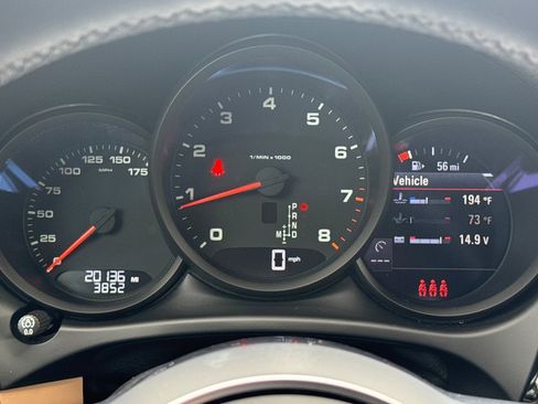 Used 2021 Porsche Macan Base image 26
