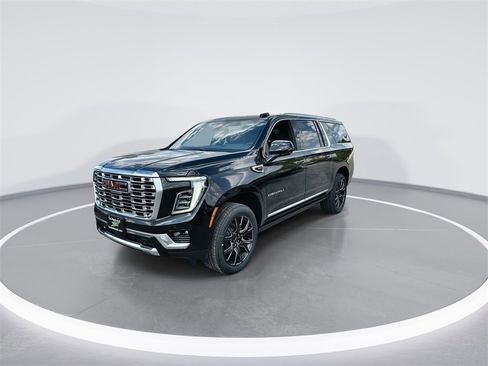 New 2026 GMC Yukon XL Denali image 4