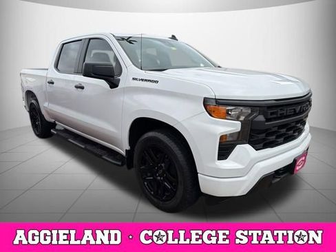 Certified 2024 Chevrolet Silverado 1500 Custom w/ LPO, Dark Essentials Package image 3