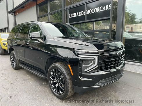 Used 2026 Chevrolet Tahoe RST w/ Comfort Package AWD/4WD image 2