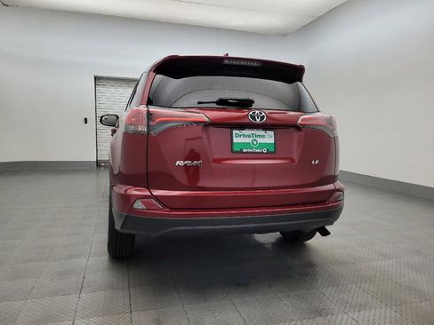 Used 2018 Toyota RAV4 LE image 6