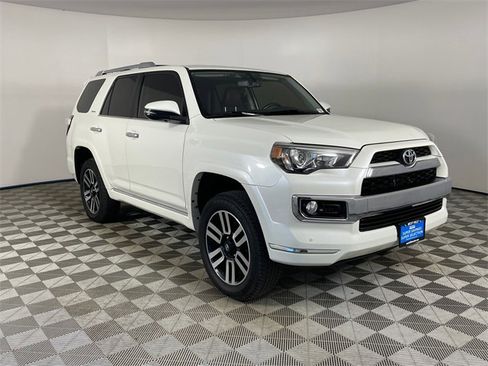 Used 2018 Toyota 4Runner Limited image 29