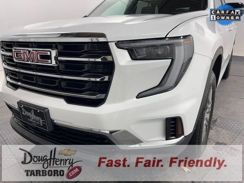 Certified 2025 GMC Acadia Elevation image 12