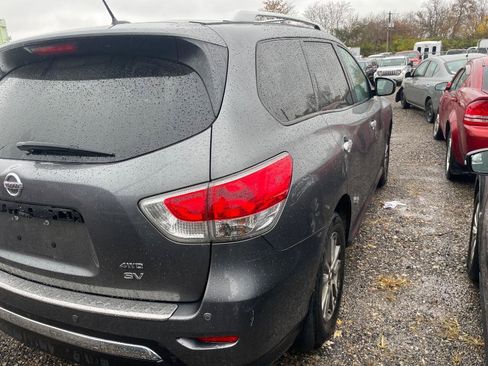 Used 2015 Nissan Pathfinder SV w/ Cargo Package image 7