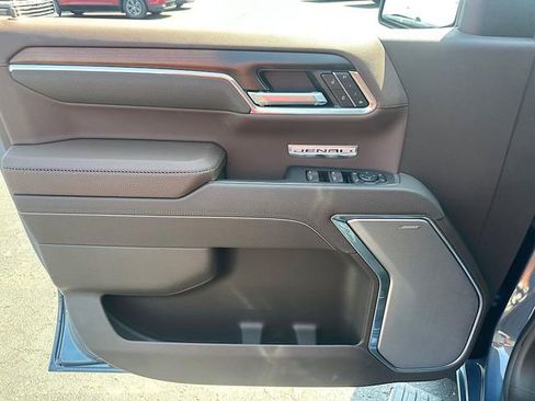 New 2026 GMC Sierra 1500 Denali w/ Denali Reserve Package image 17