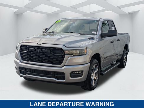 Used 2025 RAM 1500 Tradesman AWD/4WD image 8