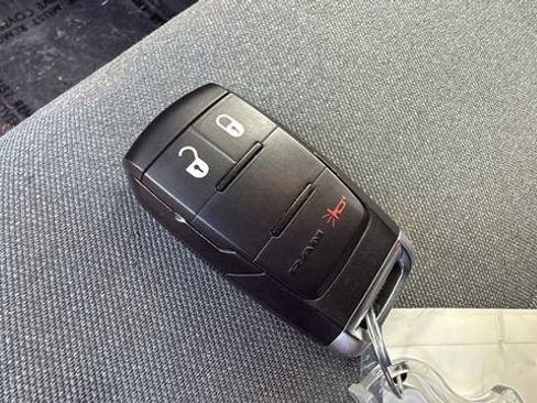 Used 2024 RAM 2500 Big Horn image 29