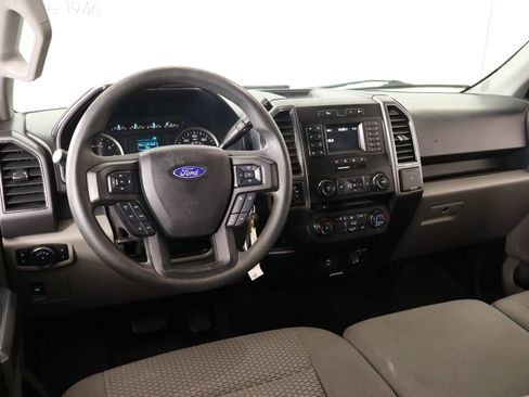 Used 2018 Ford F150 XLT image 2
