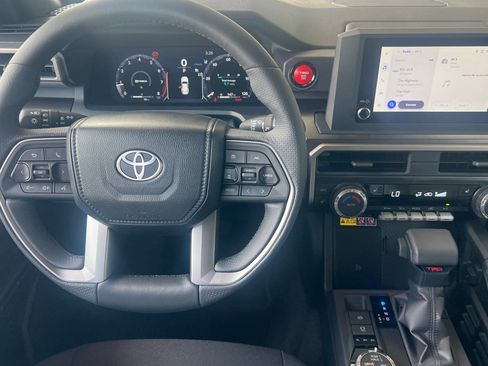 New 2026 Toyota 4Runner TRD Off-Road AWD/4WD image 11