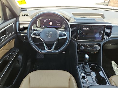 Used 2020 Volkswagen Atlas Cross Sport SEL R-Line w/ Cross Sport MDO Package FWD image 8