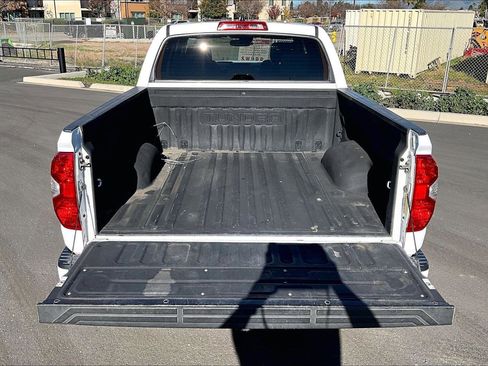 Used 2020 Toyota Tundra SR5 image 17