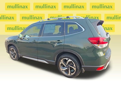 Used 2023 Subaru Forester Touring AWD/4WD image 11