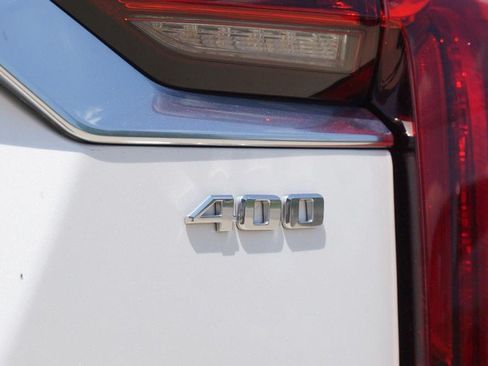 Used 2024 Cadillac XT6 Premium Luxury w/ Technology Package AWD/4WD image 19