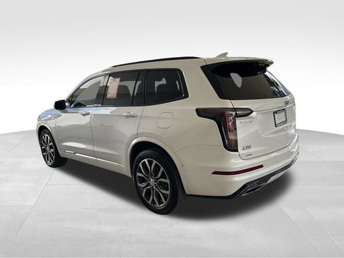Used 2021 Cadillac XT6 Sport image 4