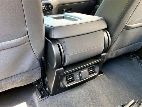 Used 2025 GMC Sierra 1500 Elevation AWD/4WD image 35