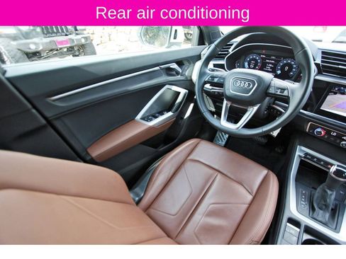 Used 2025 Audi Q3 2.0T Premium image 8