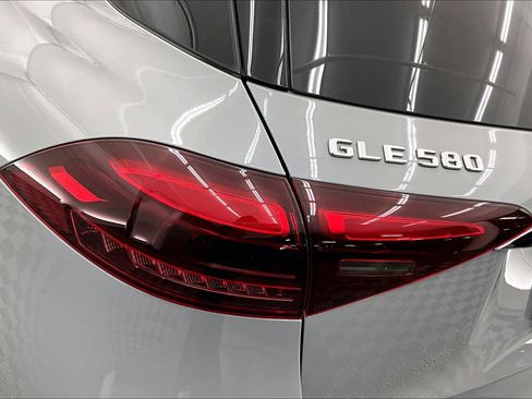 New 2026 Mercedes-Benz GLE 580 4MATIC image 12