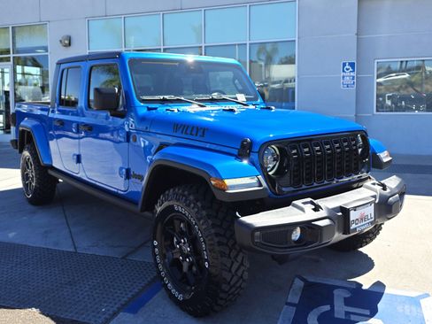 New 2025 Jeep Gladiator Willys image 6