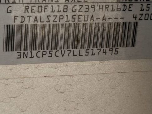 Used 2020 Nissan Kicks SV image 27