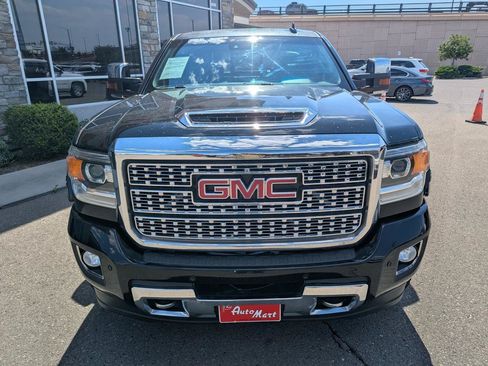 Used 2018 GMC Sierra 3500 Denali w/ Duramax Plus Package AWD/4WD image 7