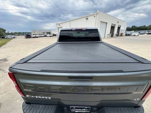 Used 2020 Chevrolet Silverado 1500 LT RWD image 31